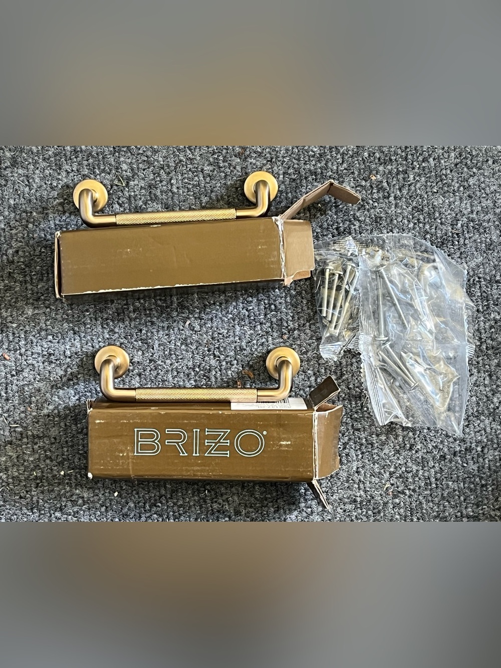 Brizo Litze Bath Collection Drawer Pull with knurling in Luxe Gold finish